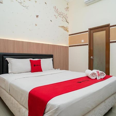 Reddoorz Syariah Near Marvel City Mall 2 Surabaya Dış mekan fotoğraf