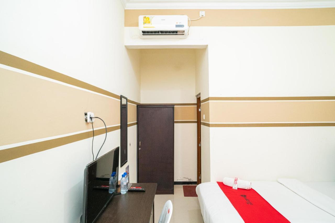 Reddoorz Syariah Near Marvel City Mall 2 Surabaya Dış mekan fotoğraf