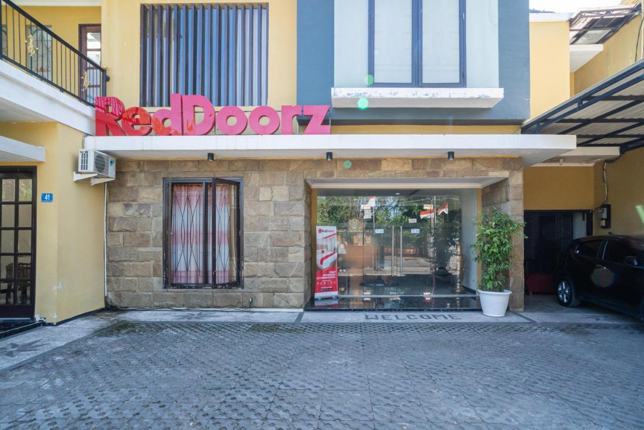 Reddoorz Syariah Near Marvel City Mall 2 Surabaya Dış mekan fotoğraf