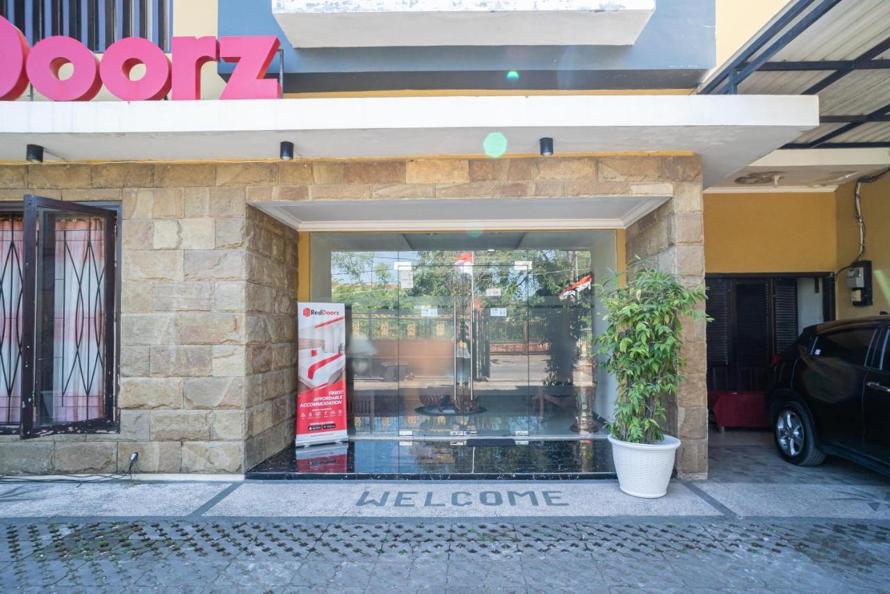Reddoorz Syariah Near Marvel City Mall 2 Surabaya Dış mekan fotoğraf