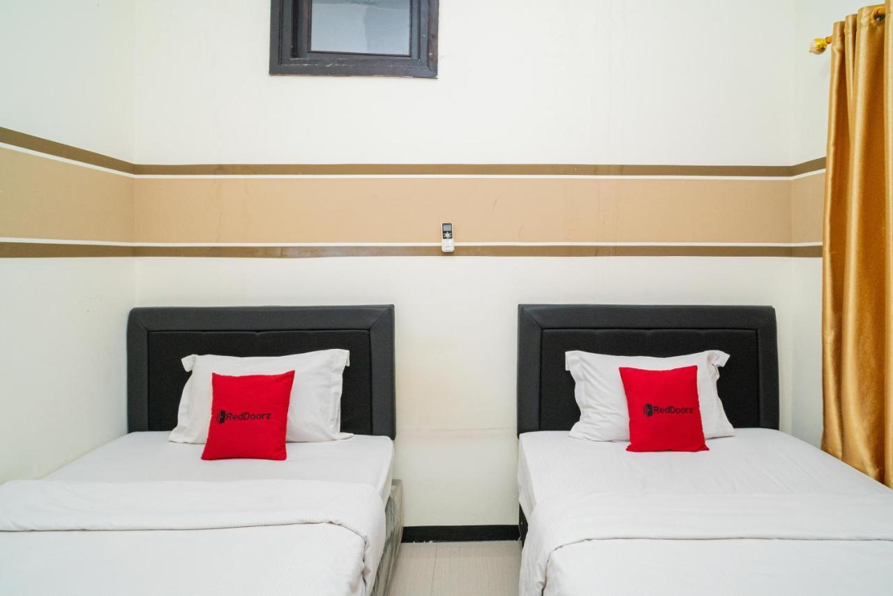 Reddoorz Syariah Near Marvel City Mall 2 Surabaya Dış mekan fotoğraf